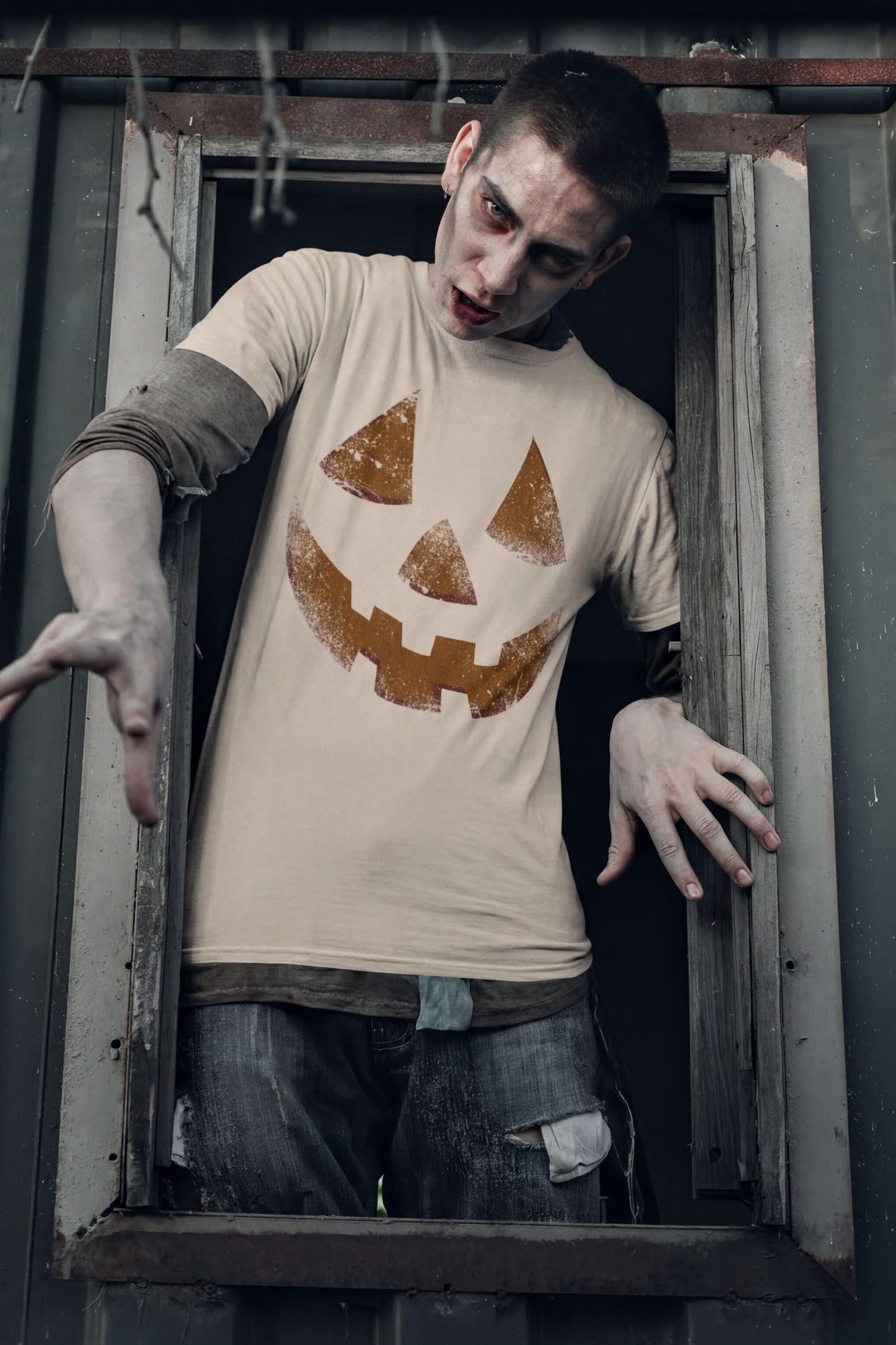 Comfort Colors® Smiling Pumpkin T-shirt, Scary Halloween Costume, Spooky Trick Or Treat Tee