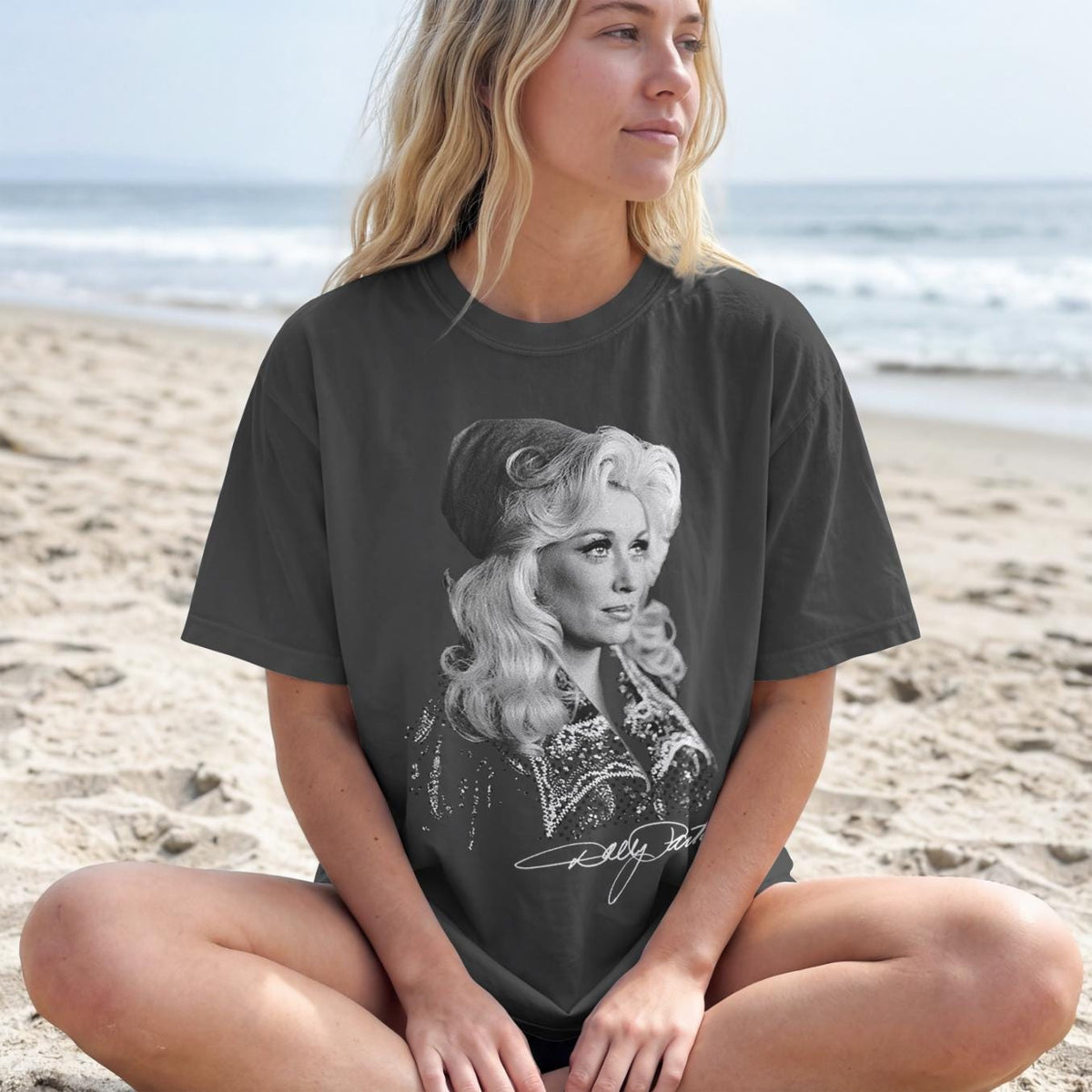 Comfort Colors Dolly Signature Tee, Black And White Dolly Parton Shirt, Iconic Portrait Country Legend T-Shirt, Elegant Sequin Portrait Gift