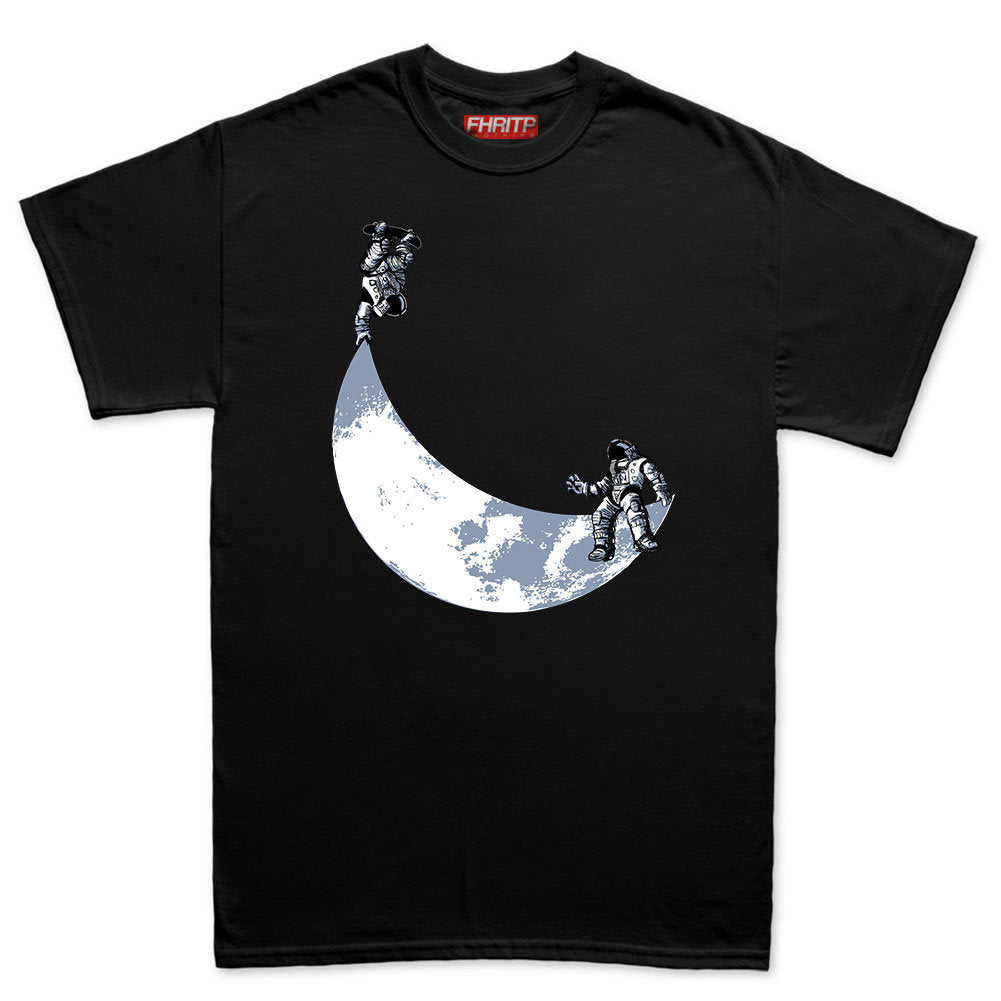 Mens Skating Moon Skater Funkalicious Astronauts Skateboarding Funny T shirt Tee Top T-shirt