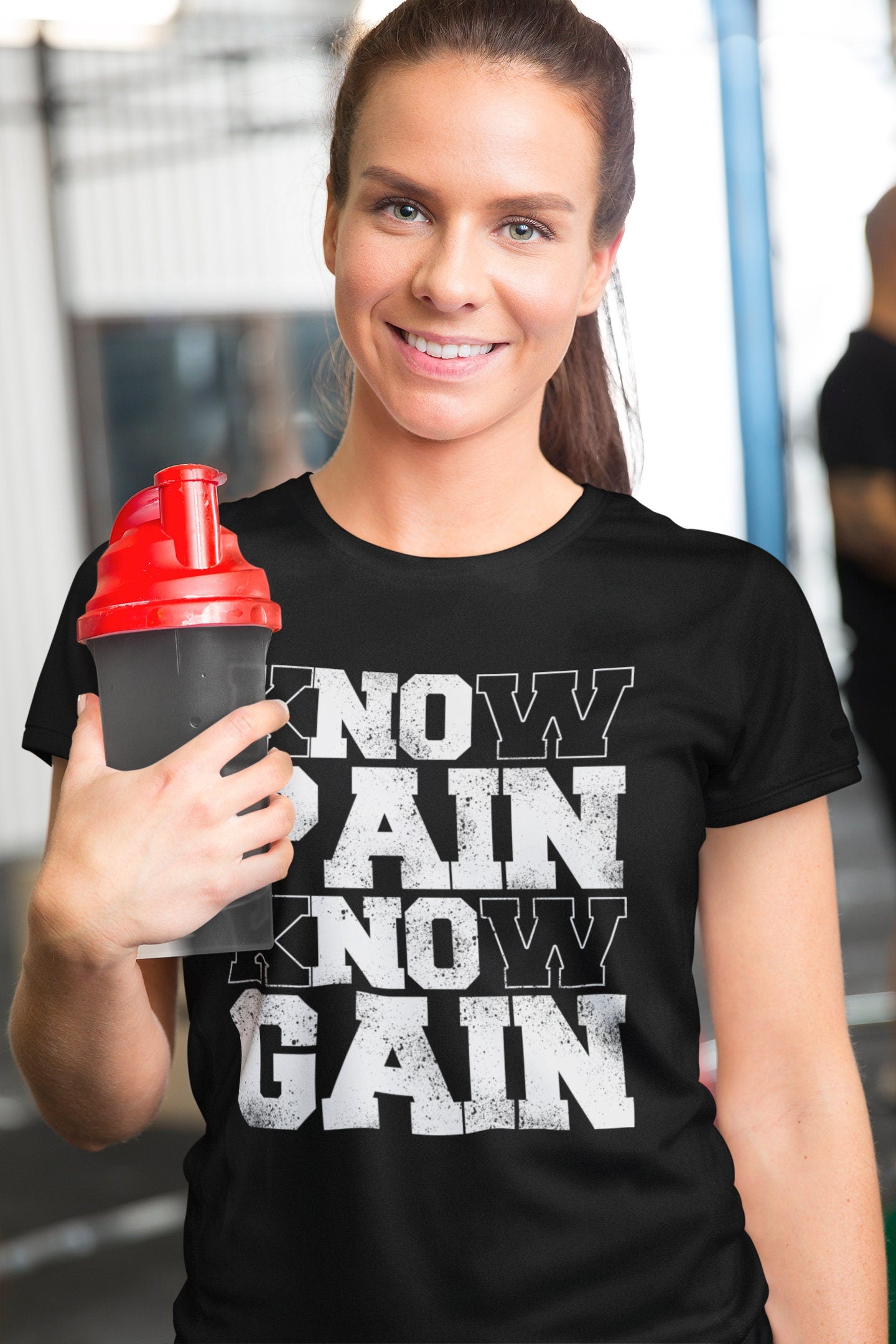 Know Pain Know Gain Fitness Tees for Women - Novelty Gym Shirt - Workout Gym T Shirts - Motivational Gifts, Gym Lovers