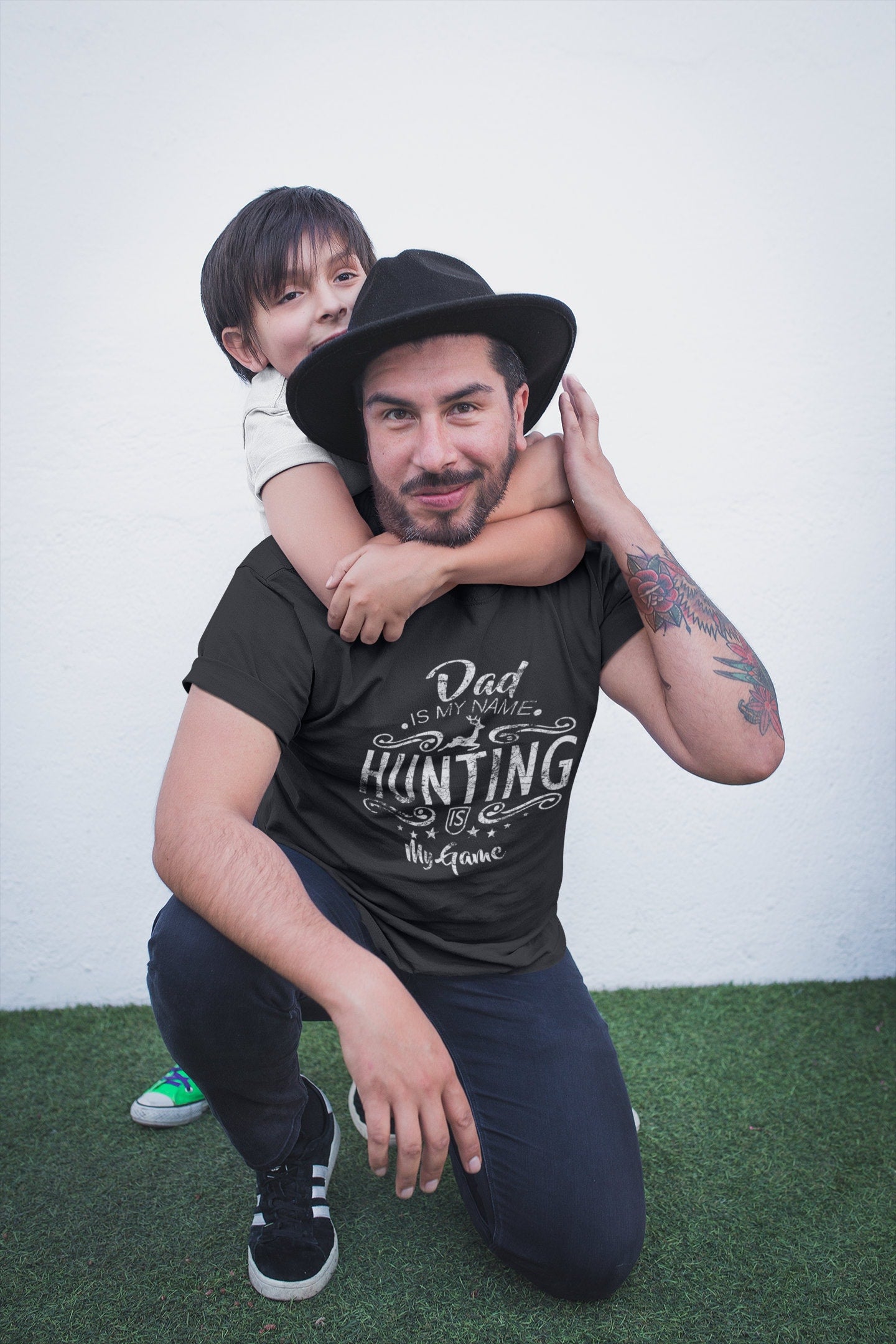 Hunting T-Shirt Gifts for Dad, Hunting Gift for Men, Funny Hunting T-Shirt, Husband Hunting Gift, Funny Fathers Day Hunter Dad Shirt